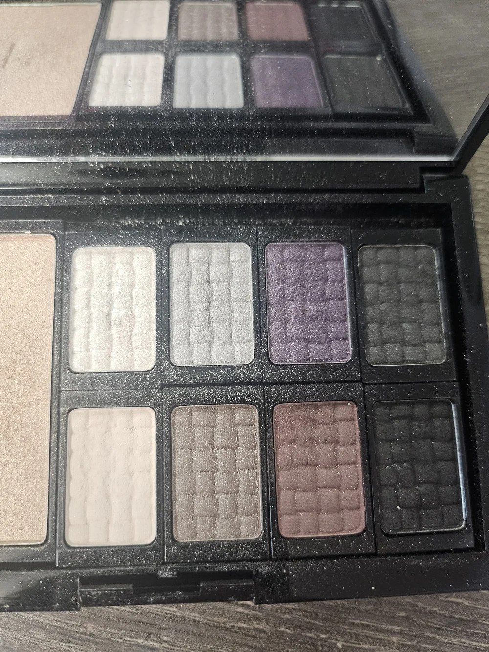 Neutral & Purple Eyeshadow Palette with Highlighter - Multi-Shade Eye & Face Set
